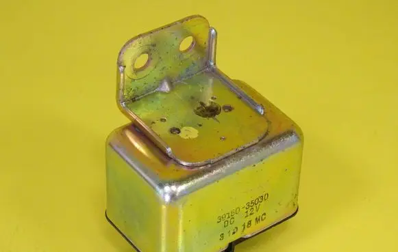 Hyundai Lantra I Other relay 39160-35030 3916035030