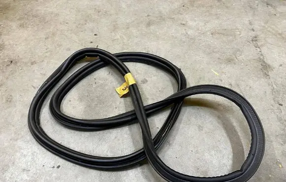Renault Espace VI Seal rubber (tailgate) 