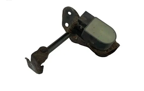 Headlight/headlamp level sensor