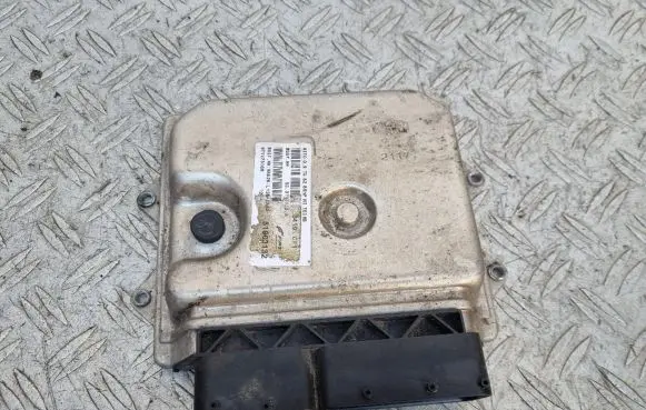 Alfa Romeo Mito Engine control unit/module 51903132 D419 9TYV7S16M