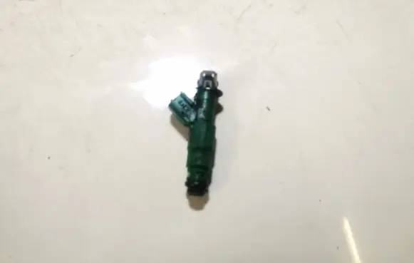 Fuel injector
