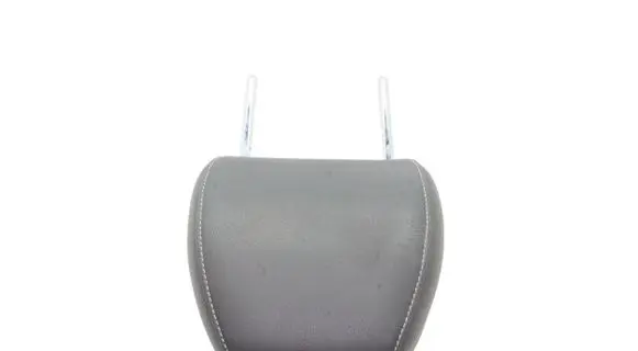 Ford Kuga II Rear seat headrest 