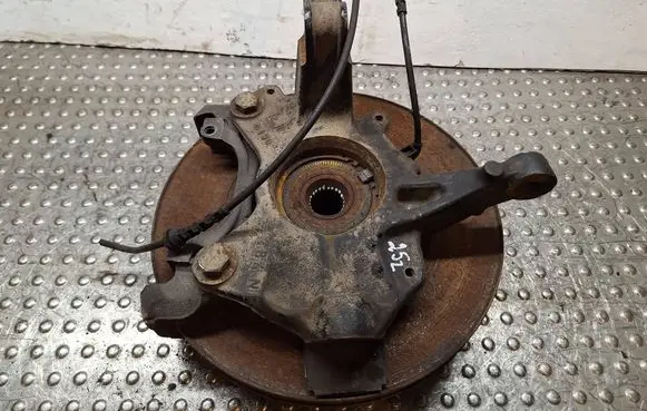 Front wheel hub spindle knuckle