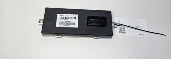 BMW X6 E71 Active stabilizer control unit 6797919 00406391A5