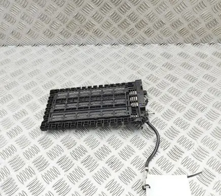 Mercedes-Benz E W213 Electric cabin heater radiator A2058300305 T16020B