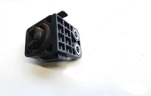 Mazda CX-30 Radiator mount bracket
