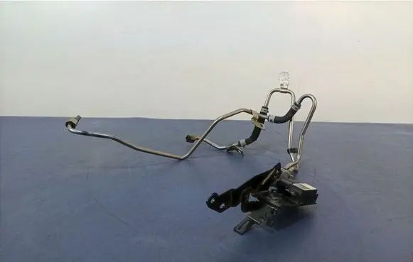 Volkswagen PASSAT B8 Sensor 04L906051G