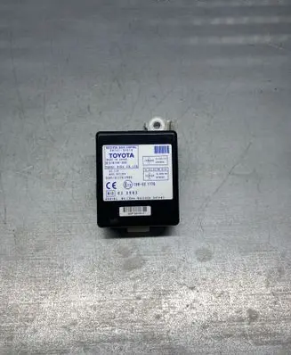 Toyota Corolla Verso AR10 Door control unit/module 897410F010 61B168000 10R021776