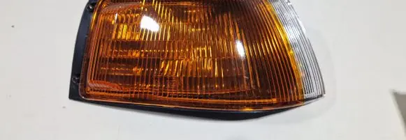 Mazda 323 Front indicator light