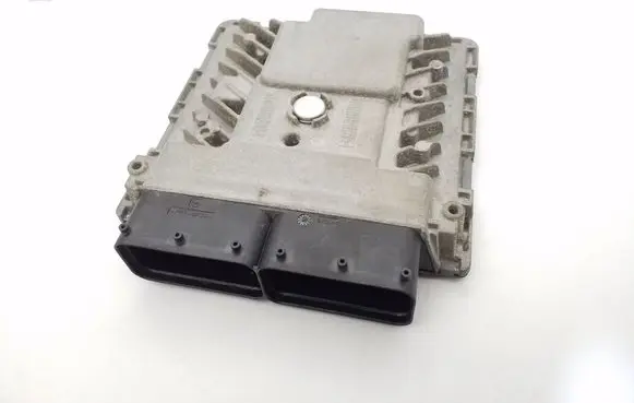 Volkswagen Jetta VI Engine control unit/module ECU 06K906070F 06K907425 A2C32782400