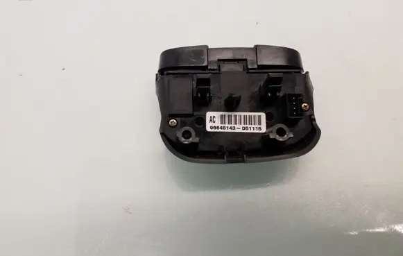 Chevrolet Epica Multifunctional control switch/knob 96645143