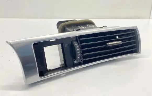 Audi A6 S6 C6 4F Dash center air vent grill 4F2820902D