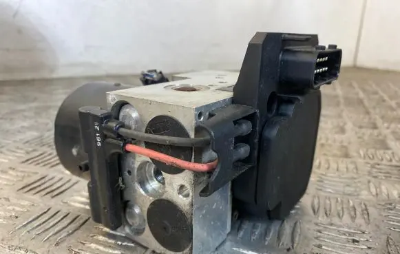 Mercedes-Benz CLK A208 C208 ABS Pump A0034312412 0265202407
