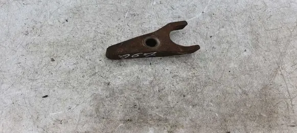 Toyota Avensis T270 Fuel Injector clamp holder NOCODE