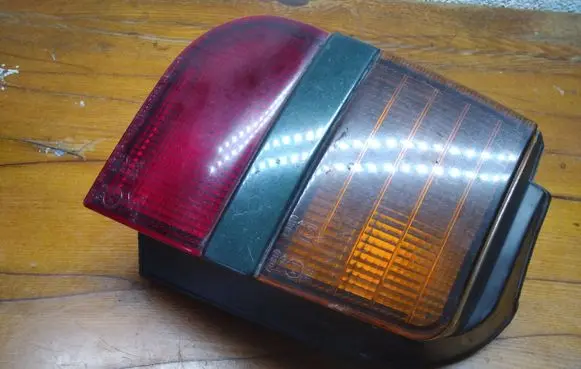 Mitsubishi Space Wagon Rear/tail lights 0431536L