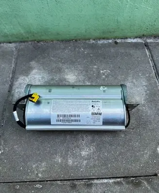 BMW 5 E60 E61 Passenger airbag 397039708134 600955100G 07B250UA0806R