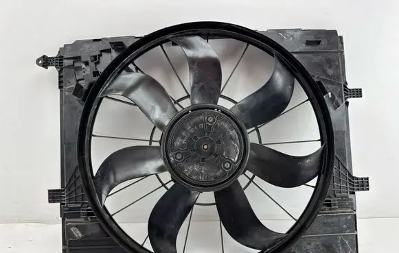 Mercedes-Benz EQC Electric radiator cooling fan A0999063902