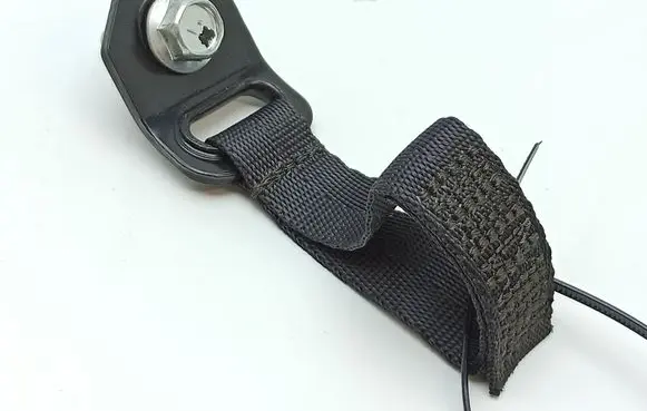 Nissan Navara D23 Hook 