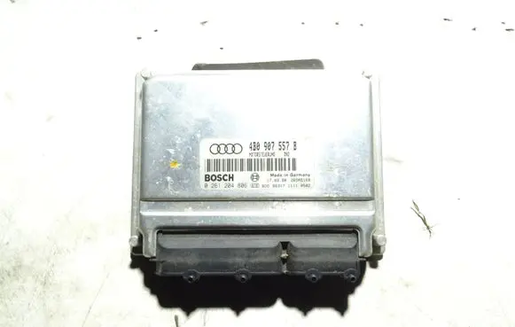 Audi A6 S6 C5 4B Engine control unit/module 4B0907557B 0261204806