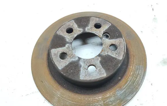 BMW 2 F46 Rear brake disc