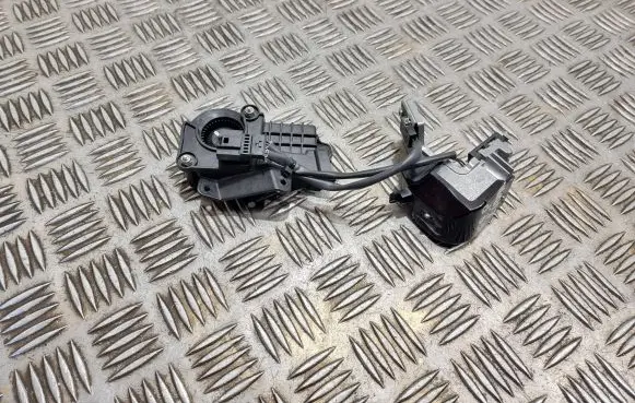 Mercedes-Benz E W212 Headlight part 61323445513 135VDC030A BL0M2325DA03