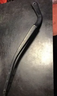 BMW 3 E90 E91 Windshield/front glass wiper blade 7171642