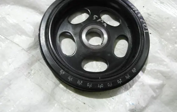 Mercedes-Benz A W169 Crankshaft pulley A6400300203