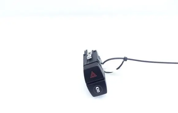 BMW 2 F45 Hazard light switch 9354186 61319354186