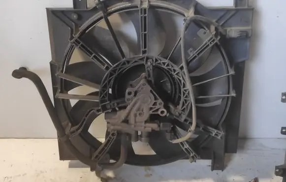 Electric radiator cooling fan