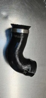 Audi A4 S4 B7 8E 8H Air intake hose/pipe 8E0145837G