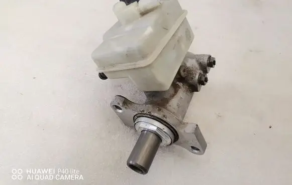 Mercedes-Benz A W168 Master brake cylinder A1684300102