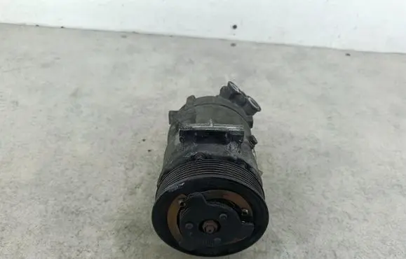 Opel Insignia A Air conditioning (A/C) compressor (pump) P13232307