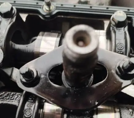 Audi A6 S6 C5 4B Fuel injector