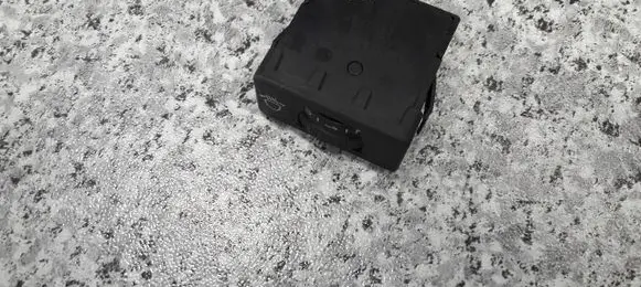 Peugeot 207 Fog light switch 