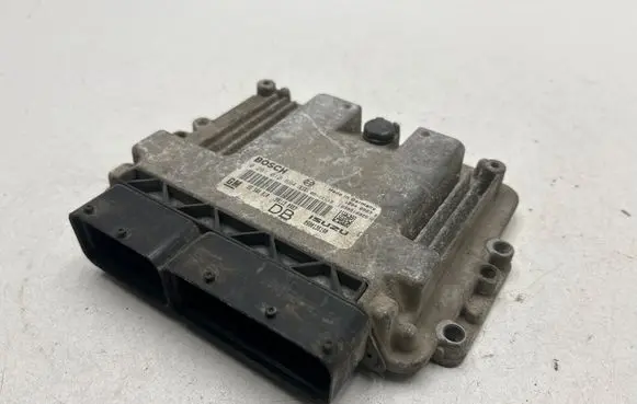 Opel Astra H Engine control unit/module 0281012694 8980135190 55560810