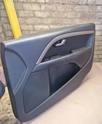 Volvo V70 Front door card panel trim 30649484 30649484RH