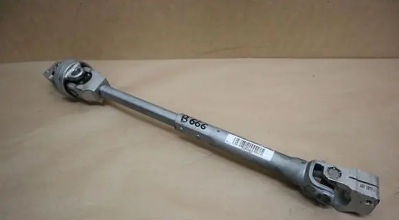 BMW 4 F32 F33 Steering column universal joint KG679130002