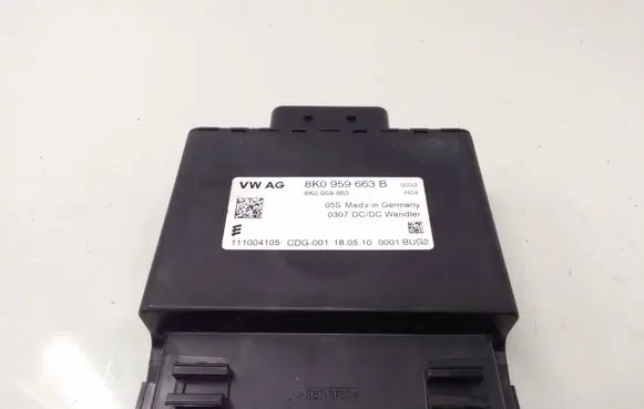 Audi A4 S4 B8 8K Power management control unit 8K0959663B