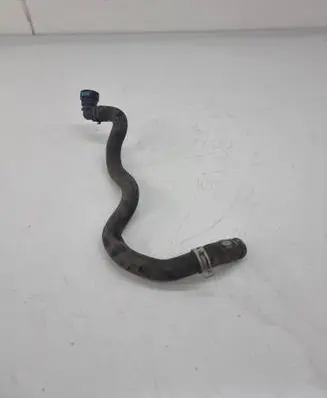Land Rover Discovery 5 Engine coolant pipe/hose FPLA8K576CA