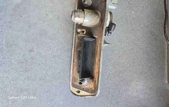 Volkswagen Caddy Tailgate/trunk/boot exterior handle 2K0827565C
