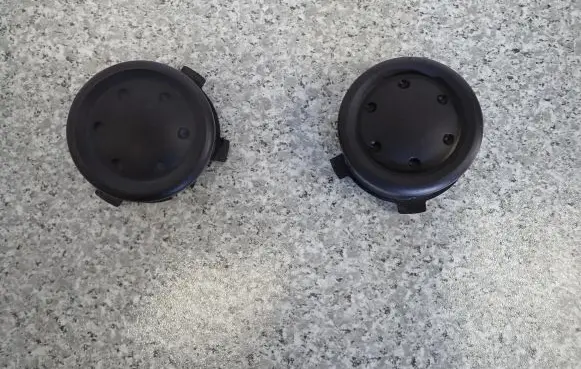 Suzuki SX4 Front fog light trim/grill