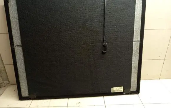 Mercedes-Benz ML W164 Trunk/boot floor carpet liner A1646800902