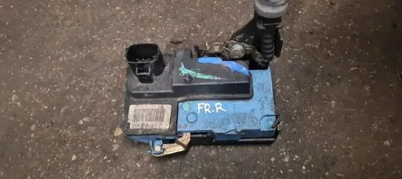 Volvo S80 Front door lock