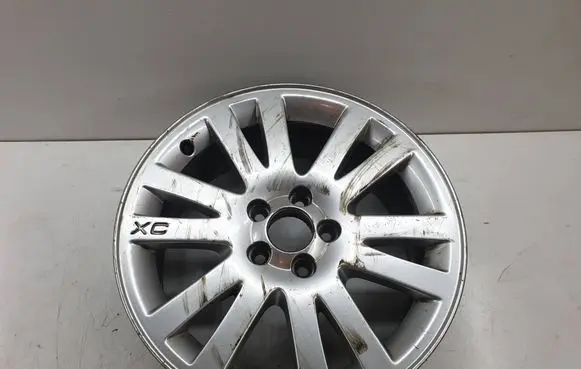 Volvo XC90 R17 alloy rim 30643772