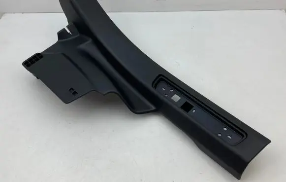 Volvo V90 Cross Country Rear sill trim cover 31377618 39838877
