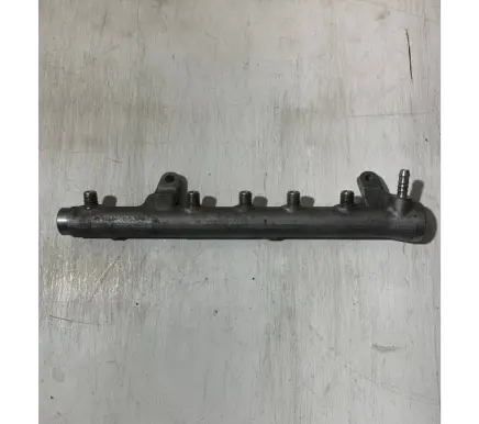 Volkswagen Golf VI Fuel main line pipe 03L125A