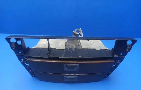 BMW 7 E65 E66 Dashboard storage box/compartment 7032886 12145100 51457032886912