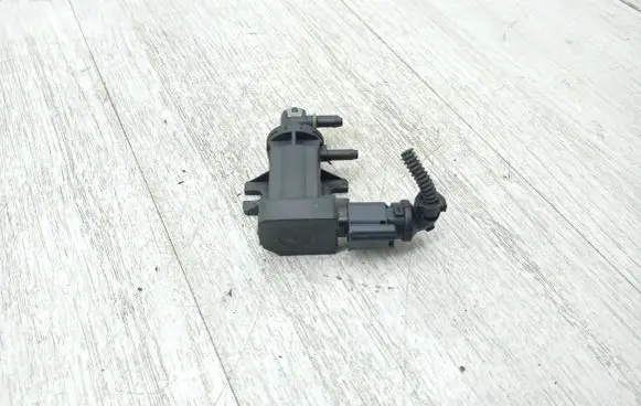 Peugeot 5008 Turbo solenoid valve 9665886280