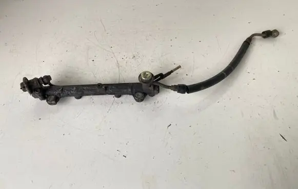 Toyota Camry Fuel main line pipe