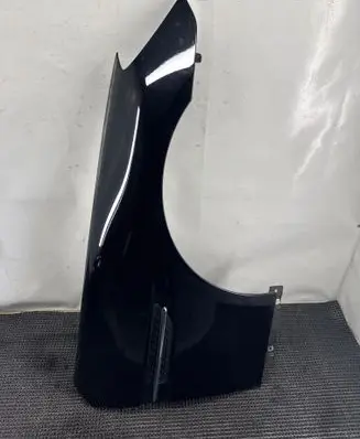 Mercedes-Benz SLK R172 Fender 197